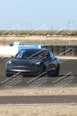 media/Nov-08-2025-Speed Ventures (Sat) [[1c7a6332f5]]/TC B/Session 3 (Turn 1)/